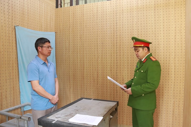 Sơn La: Khởi tố nguyên Chủ tịch UBND huyện Bắc Yên